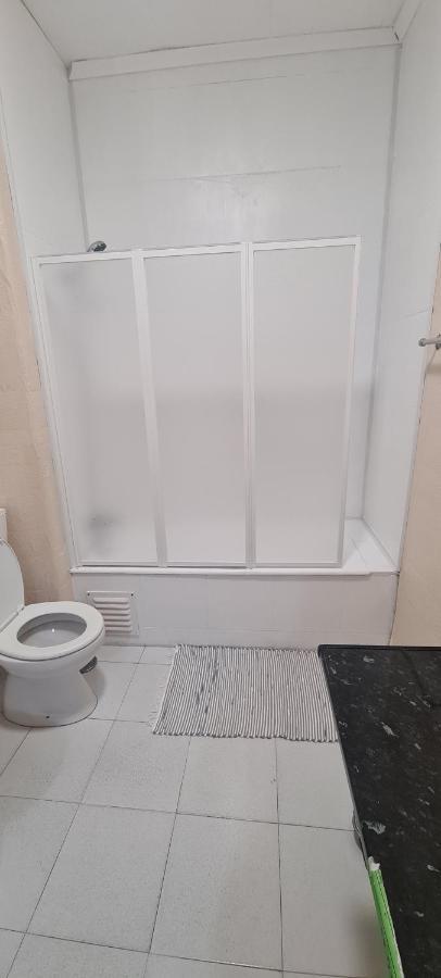 ליסבון Bagetti Hostel Only For Girls מראה חיצוני תמונה