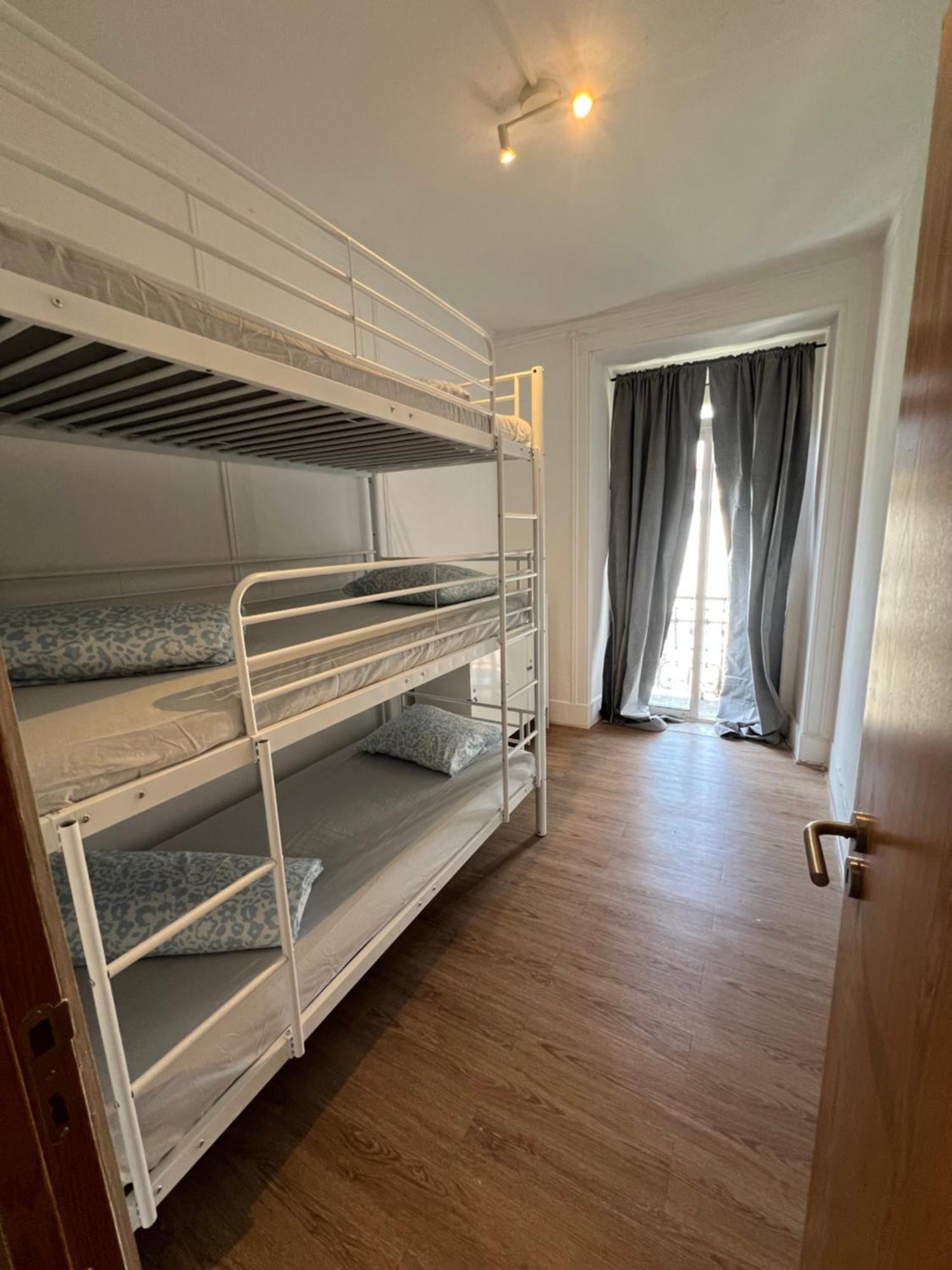 ליסבון Bagetti Hostel Only For Girls מראה חיצוני תמונה